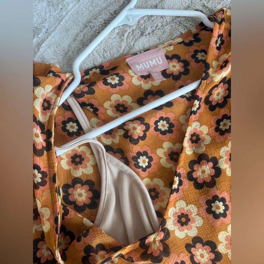 Show Me Your Mumu Fleetwood Maxi Dress in Aurora Floral 🌺🌻🌷🌼🌹 - Picture 4 of 7